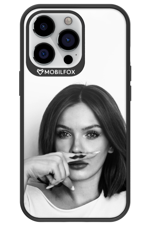 Soft Focus - Apple iPhone 13 Pro