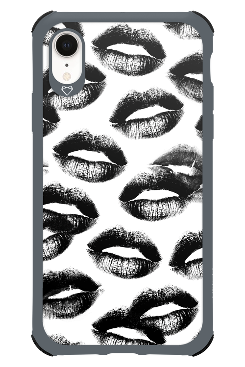 Ghost Kiss - Apple iPhone XR