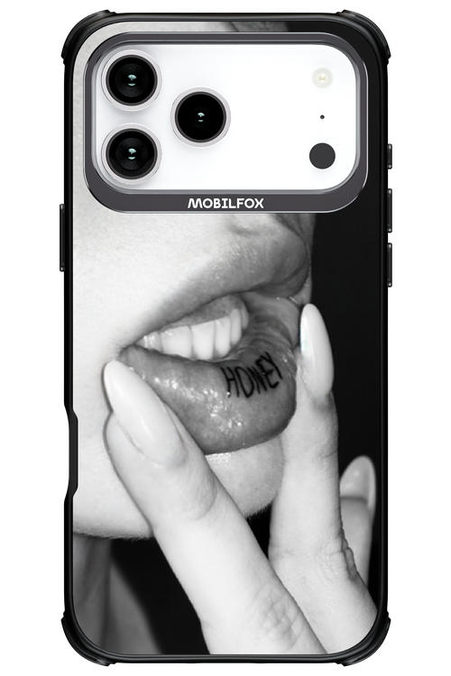 Lip Secret - Apple iPhone 17 Pro Max