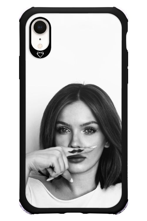 Soft Focus - Apple iPhone XR