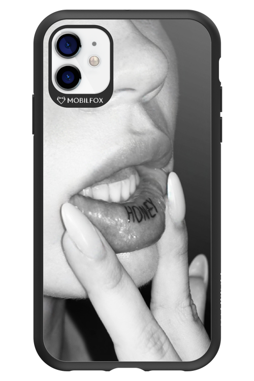 Lip Secret - Apple iPhone 11