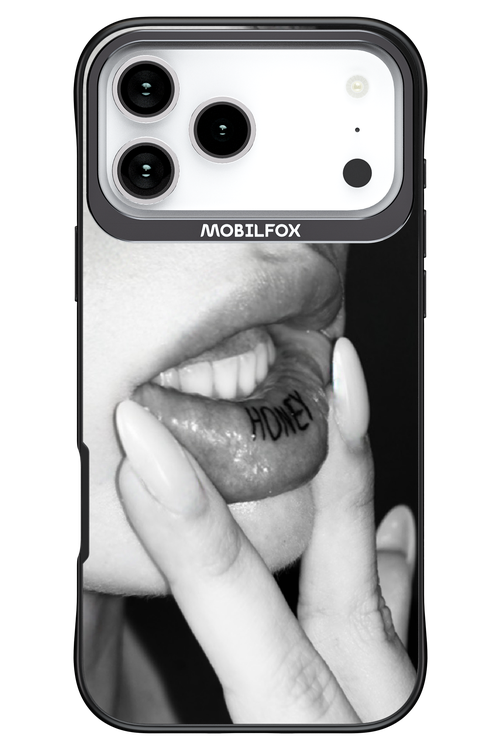 Lip Secret - Apple iPhone 17 Pro Max