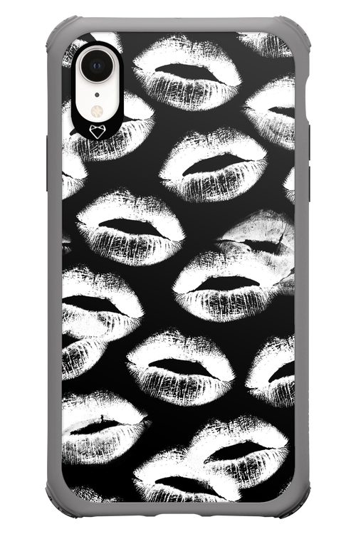 Ghost Kiss Black - Apple iPhone XR