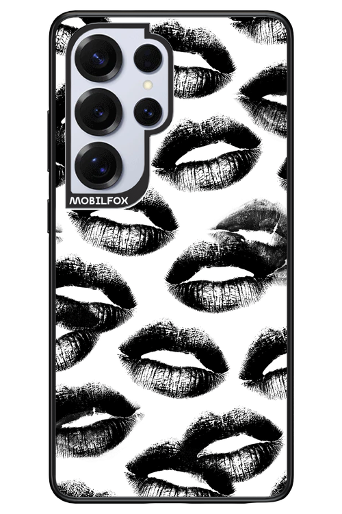 Ghost Kiss - Samsung S25 Ultra