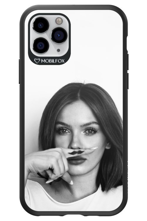 Soft Focus - Apple iPhone 11 Pro