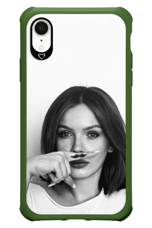 Soft Focus - Apple iPhone XR