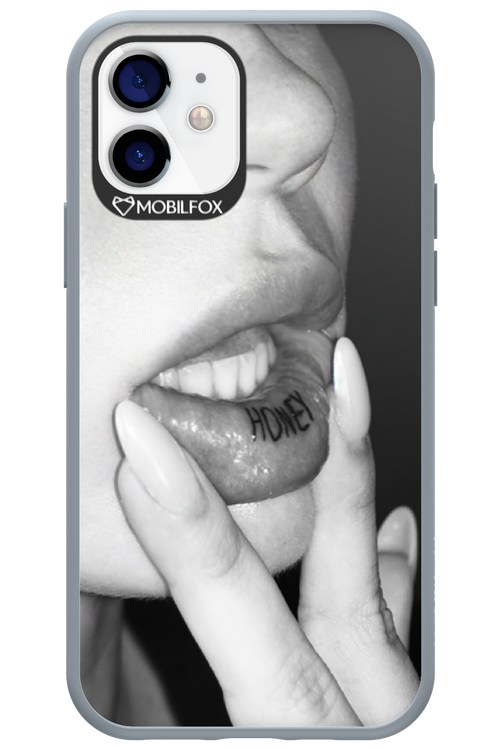 Lip Secret - Apple iPhone 12