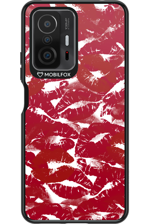 Burgundy and Kiss 2.0 - Xiaomi Mi 11T Pro
