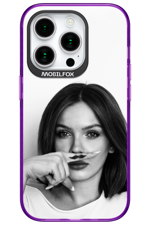 Soft Focus 2.0 - Apple iPhone 15 Pro