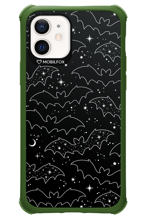 Dreamer Bat - Apple iPhone 12