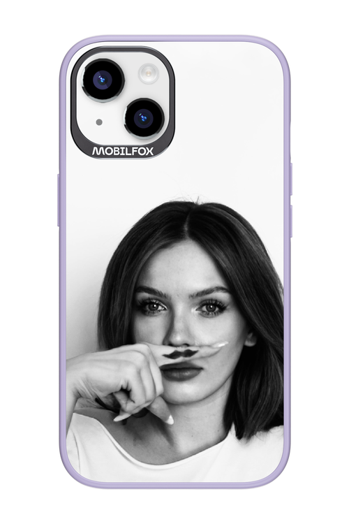 Soft Focus - Apple iPhone 14