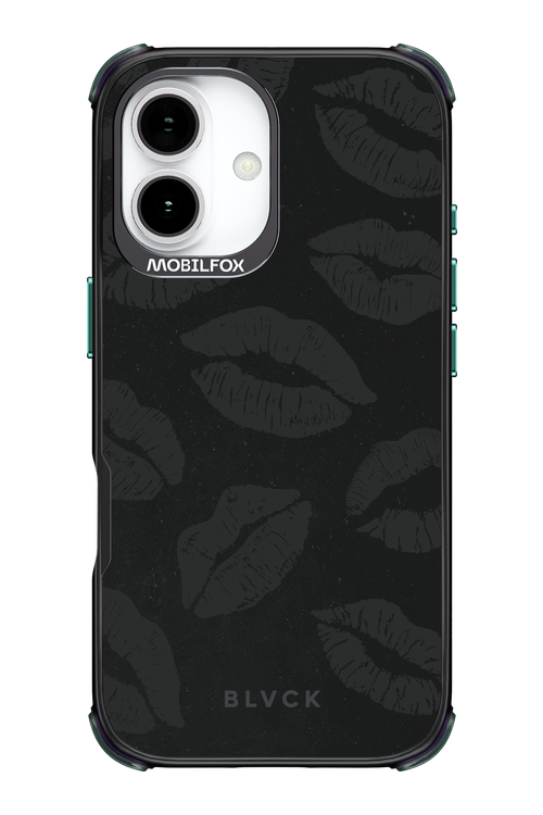 Dark Lips - Apple iPhone 17