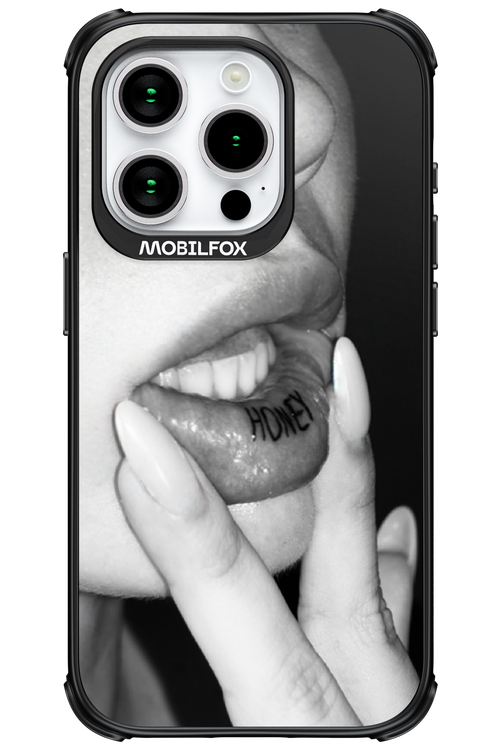 Lip Secret 2.0 - Apple iPhone 15 Pro