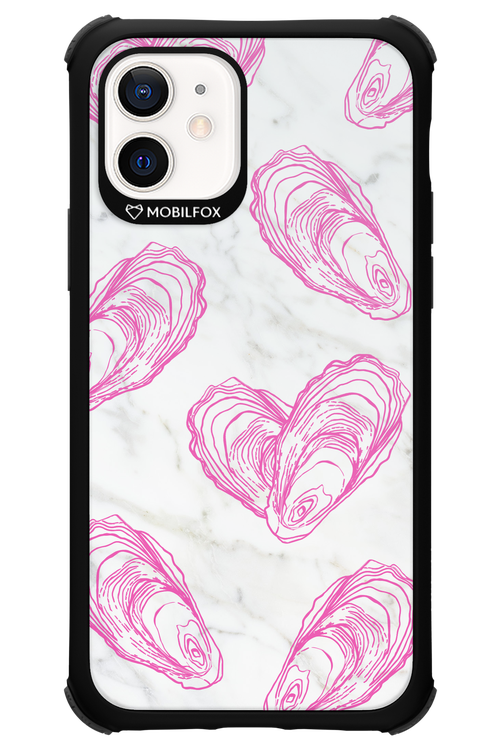 Shelly - Apple iPhone 12