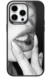 Lip Secret - Apple iPhone 15 Pro Max