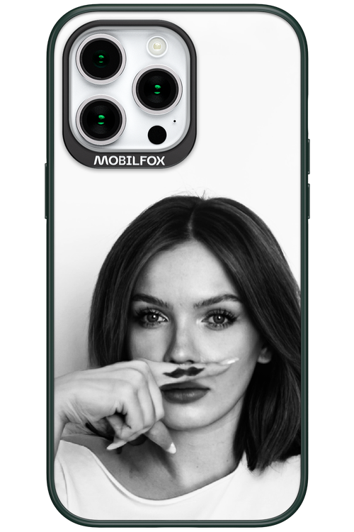 Soft Focus - Apple iPhone 15 Pro Max