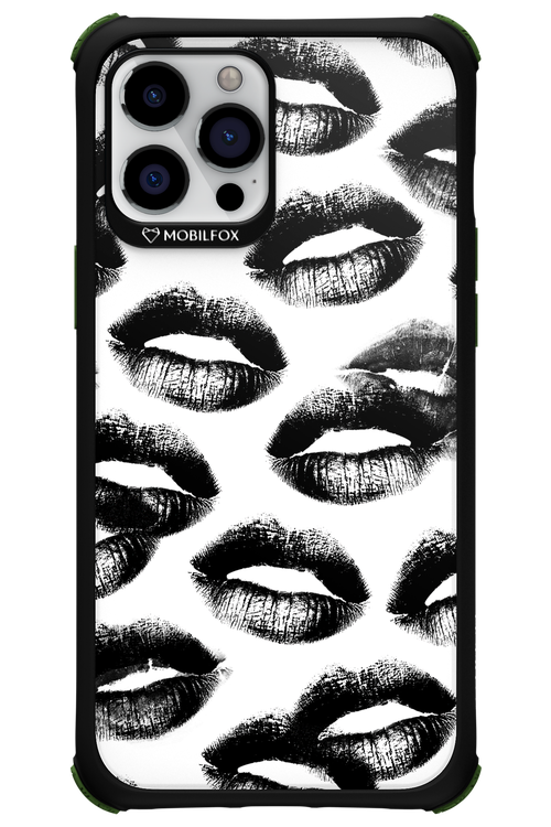 Ghost Kiss - Apple iPhone 12 Pro Max