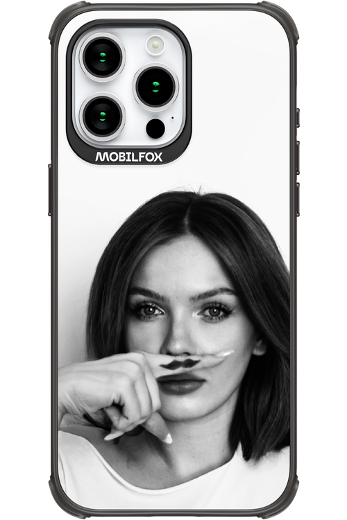 Soft Focus - Apple iPhone 15 Pro Max