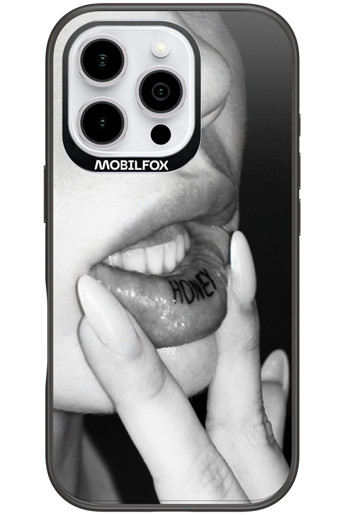 Lip Secret 2.0 - Apple iPhone 16 Pro