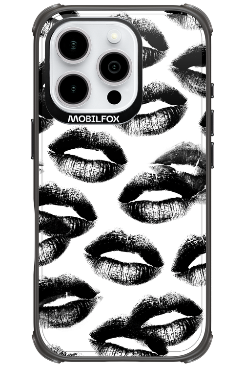 Ghost Kiss - Apple iPhone 16 Pro