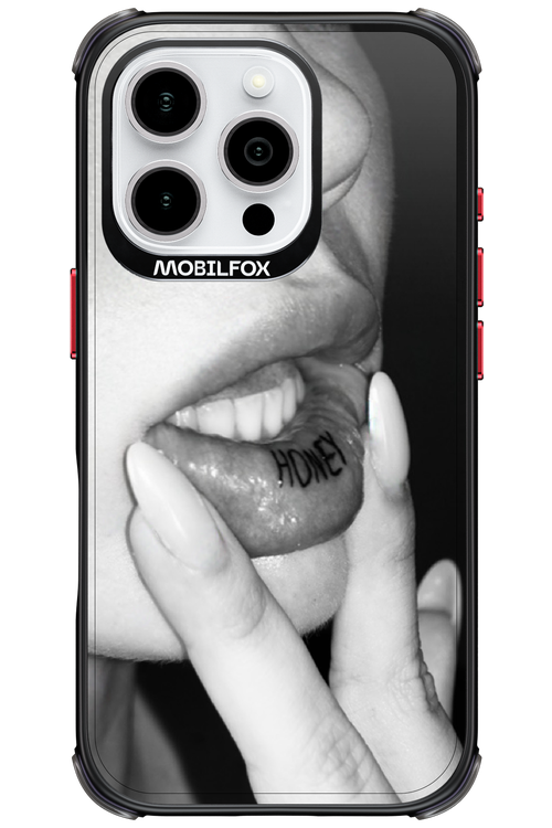 Lip Secret - Apple iPhone 16 Pro