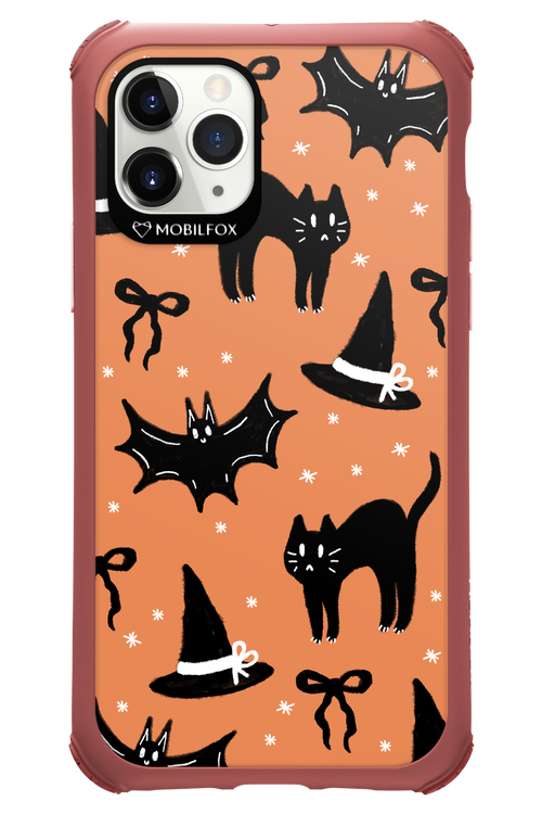 Cat & Bat - Apple iPhone 11 Pro
