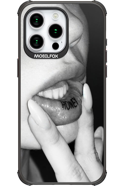 Lip Secret - Apple iPhone 15 Pro Max