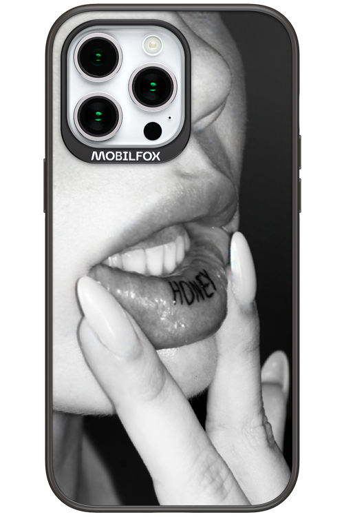 Lip Secret - Apple iPhone 15 Pro Max