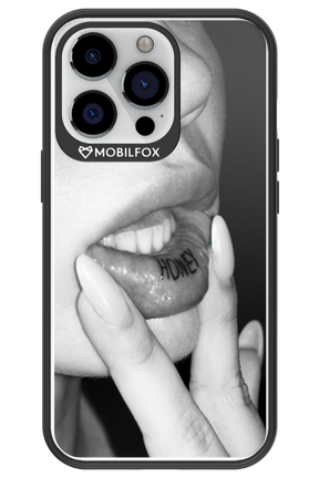 Lip Secret - Apple iPhone 13 Pro