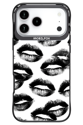 Ghost Kiss 2.0 - Apple iPhone 17 Pro Max