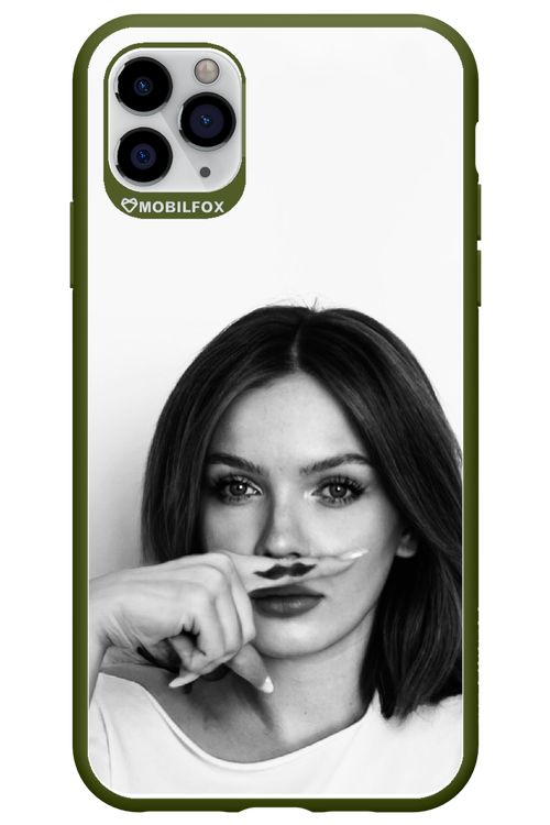 Soft Focus - Apple iPhone 11 Pro Max