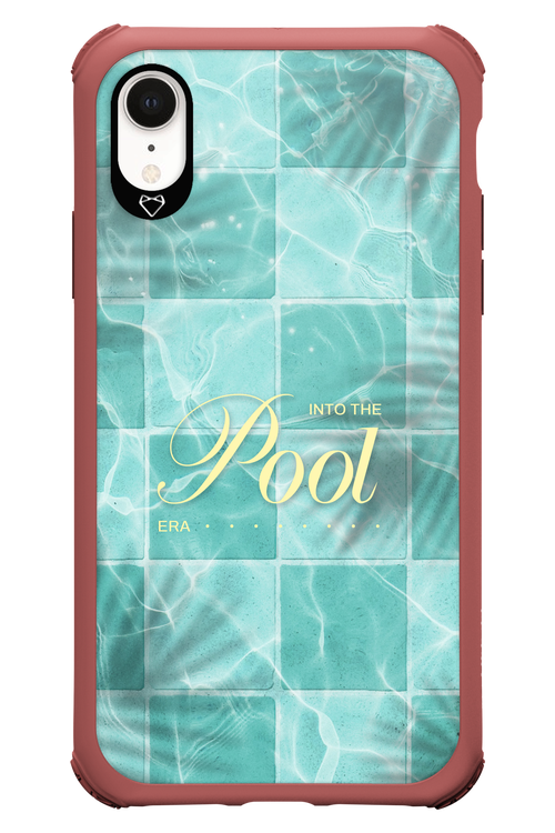 Into the Pool - Apple iPhone XR