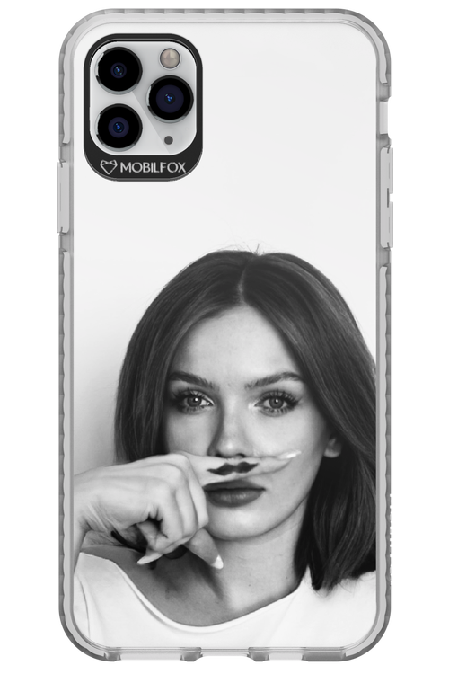 Soft Focus - Apple iPhone 11 Pro Max