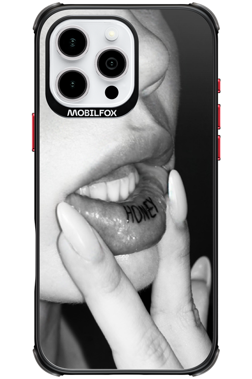 Lip Secret - Apple iPhone 16 Pro Max