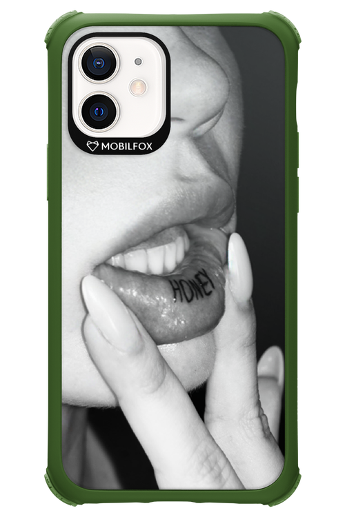 Lip Secret - Apple iPhone 12