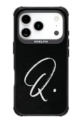 (Off Space) Q 2.0 - Apple iPhone 17 Pro