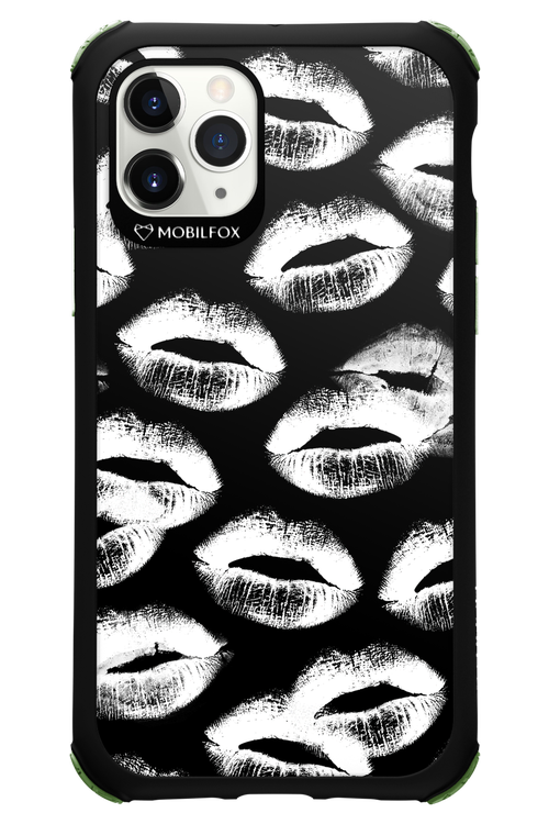 Ghost Kiss Black - Apple iPhone 11 Pro