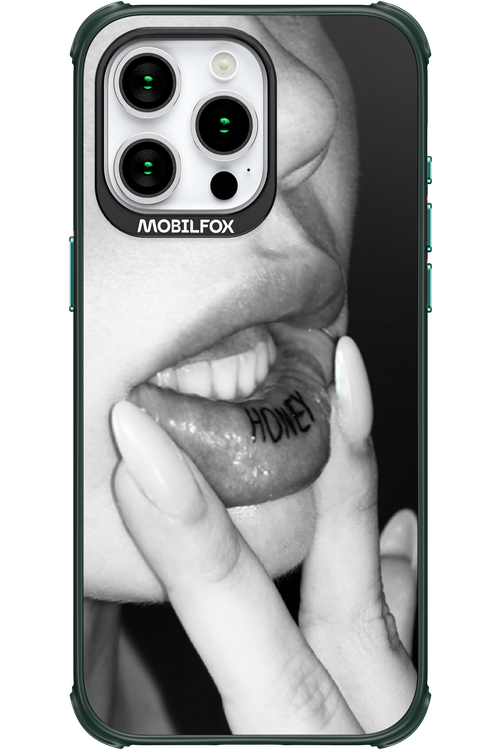 Lip Secret - Apple iPhone 15 Pro Max