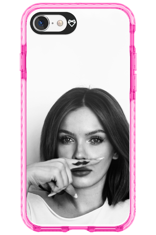 Soft Focus - Apple iPhone 8