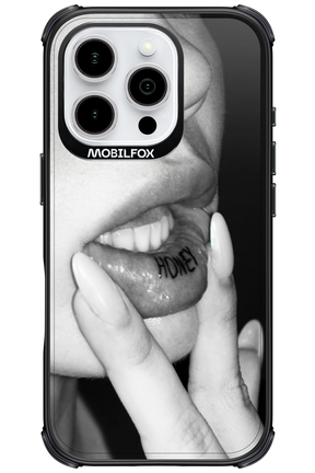 Lip Secret - Apple iPhone 16 Pro