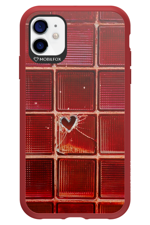 Heartbroken - Apple iPhone 11