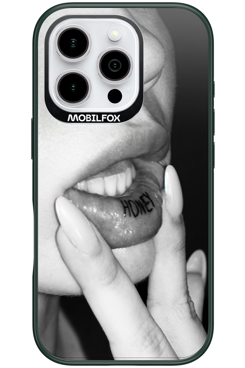 Lip Secret - Apple iPhone 16 Pro