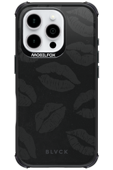 Dark Lips - Apple iPhone 16 Pro