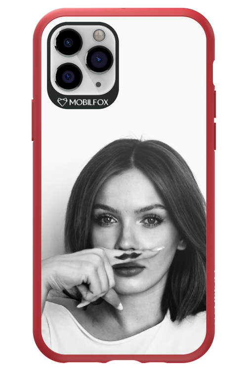 Soft Focus - Apple iPhone 11 Pro