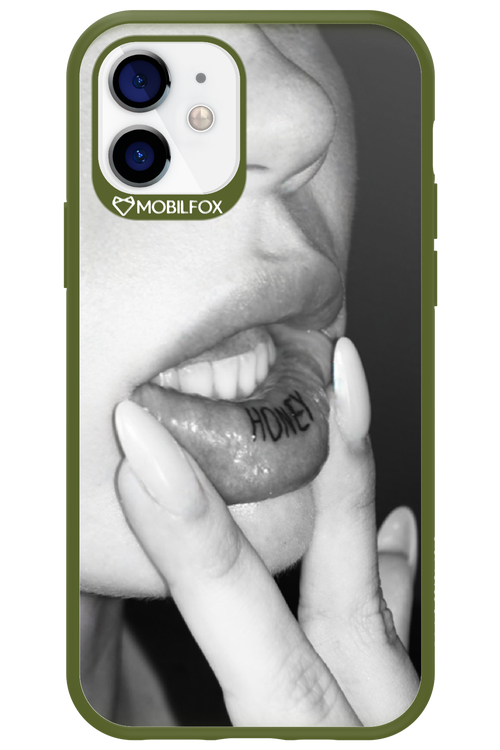 Lip Secret - Apple iPhone 12