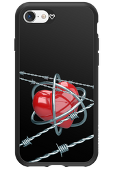 Wired Heart 2.0 - Apple iPhone SE 2022