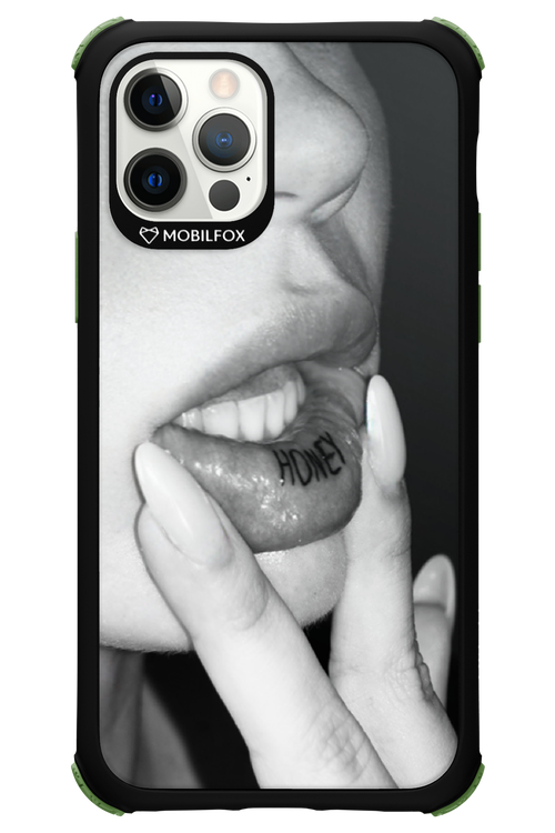 Lip Secret - Apple iPhone 12 Pro