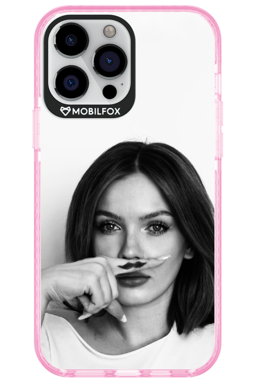 Soft Focus - Apple iPhone 13 Pro Max