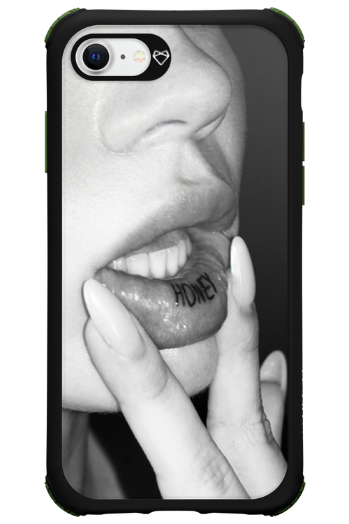 Lip Secret - Apple iPhone 8