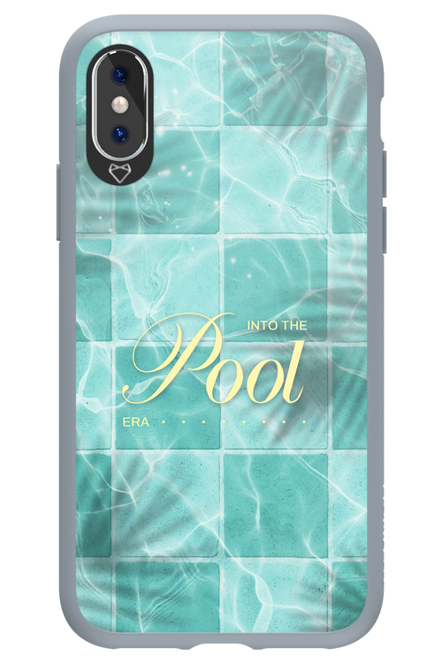 Into the Pool - Apple iPhone XS